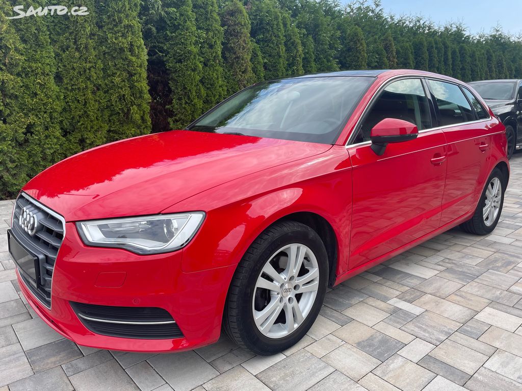 Audi A3, 1.4TFSi Aut + Adapt.tempomat